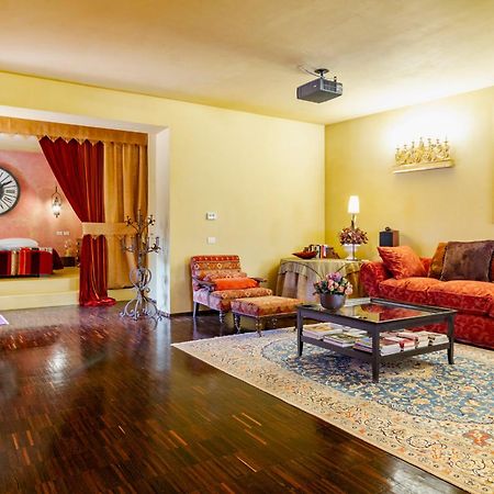 Bohemian Suite Spacious And Central Loft Болонья Экстерьер фото