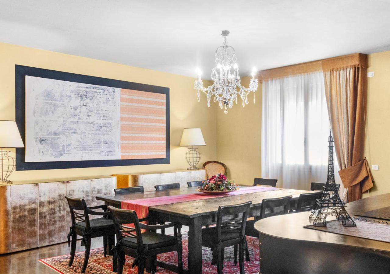 Bohemian Suite Spacious And Central Loft Болонья Экстерьер фото